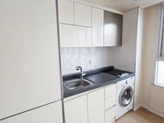 Philhouse 4th image