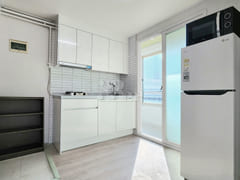 Fully furnished 1.5-room unit in Wonju 0th image