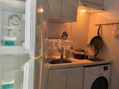 Private rooftop; fully furnished unit near Hy 3th image