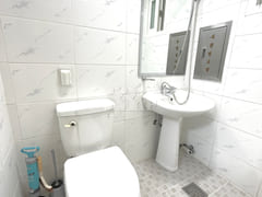 Walking distance: 3 minutes to Sinchon, 9 min 13th image