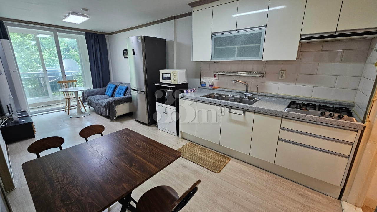 Apartment with a great atmosphere near Bupyeo 12th image