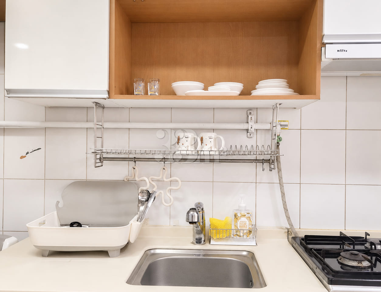 Heart of Gangnam, fully furnished, parking av 9th image