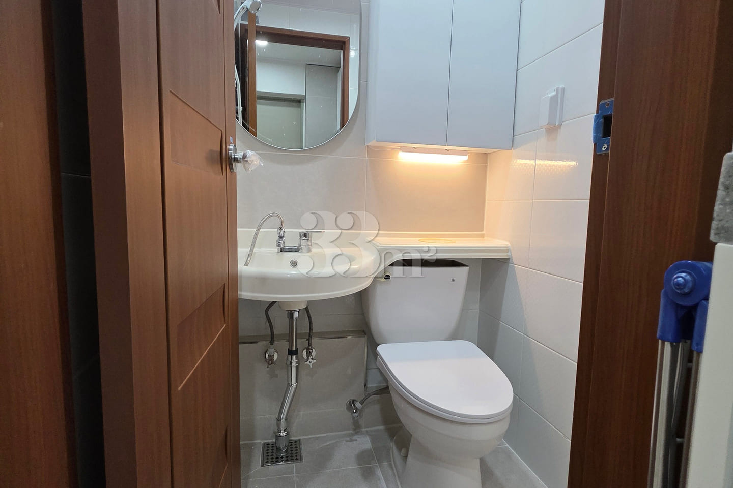 It is a neat studio apartment. 6th image