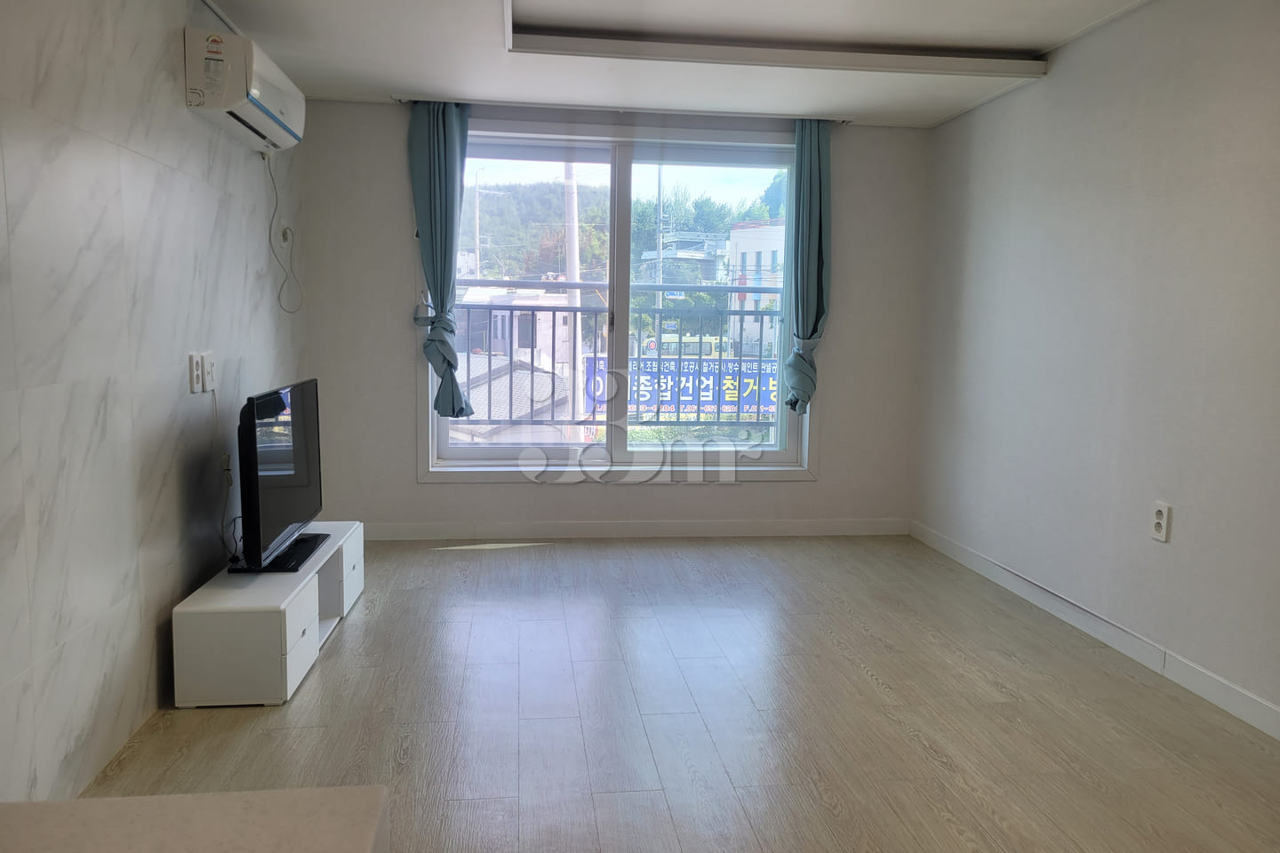 Spacious and clean Room 203 0th image