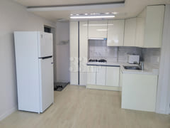 Spacious and clean Room 203 1th image