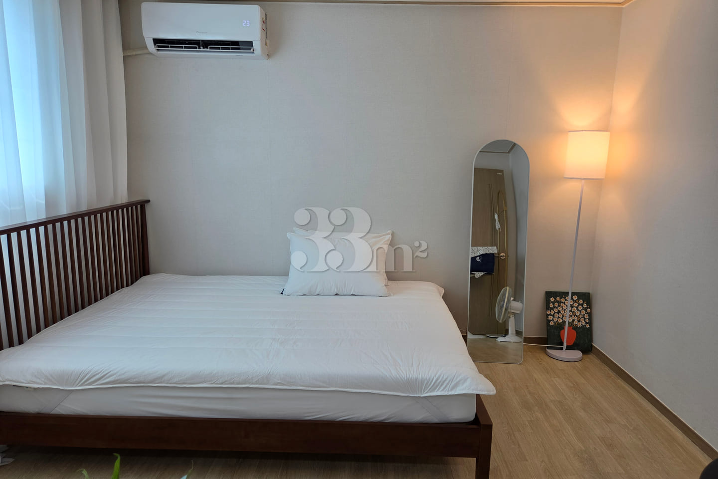Fully furnished, parking included, located in 7th image