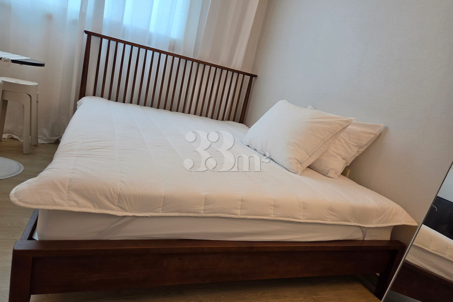 Fully furnished, parking included, located in 16th image