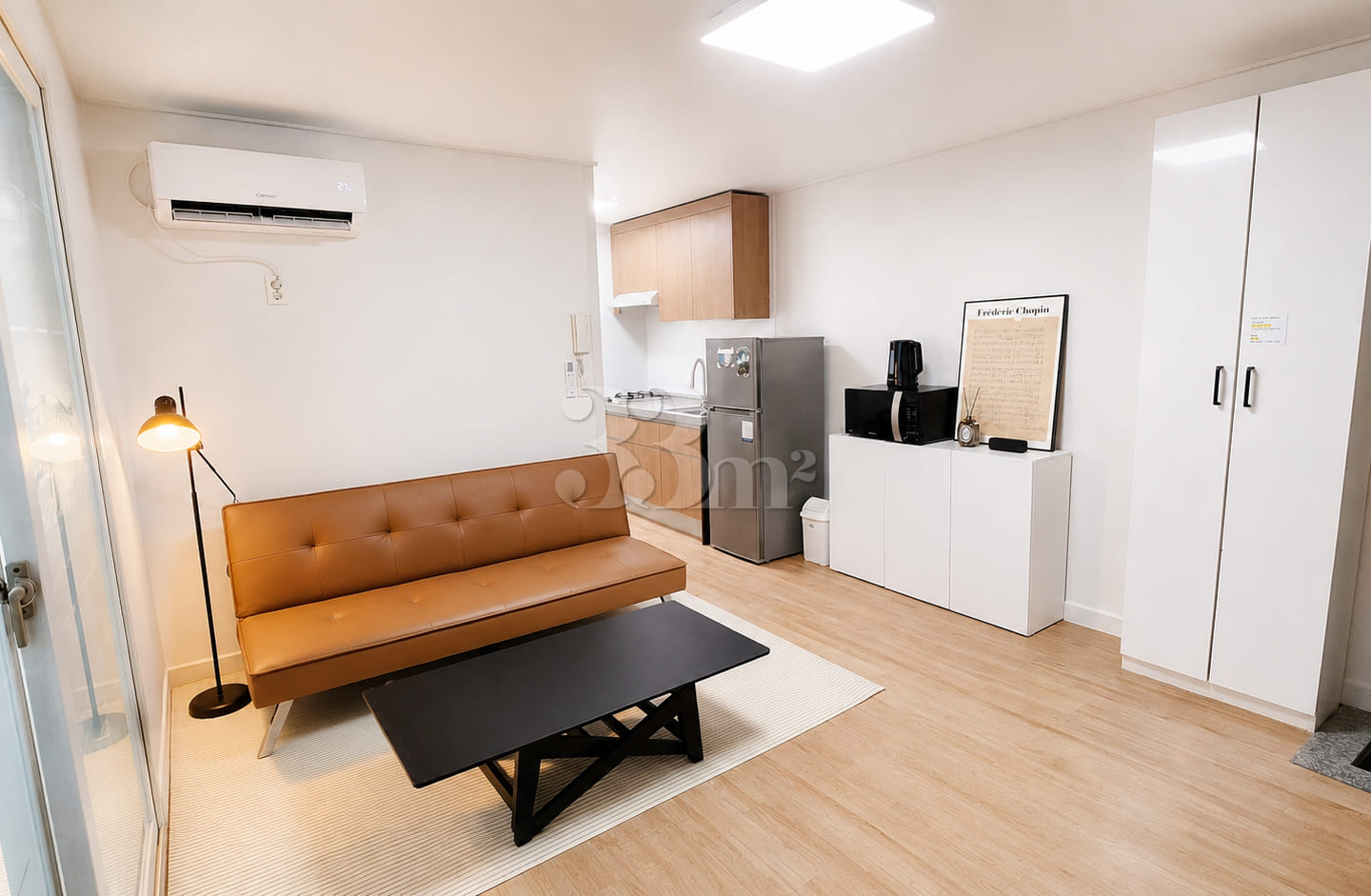 Fully renovated mini two-room unit with new a 1th image