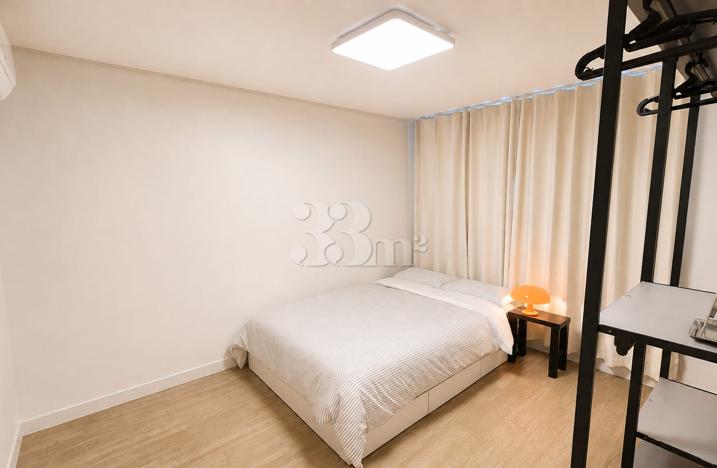 Fully renovated mini two-room unit with new a 5th image
