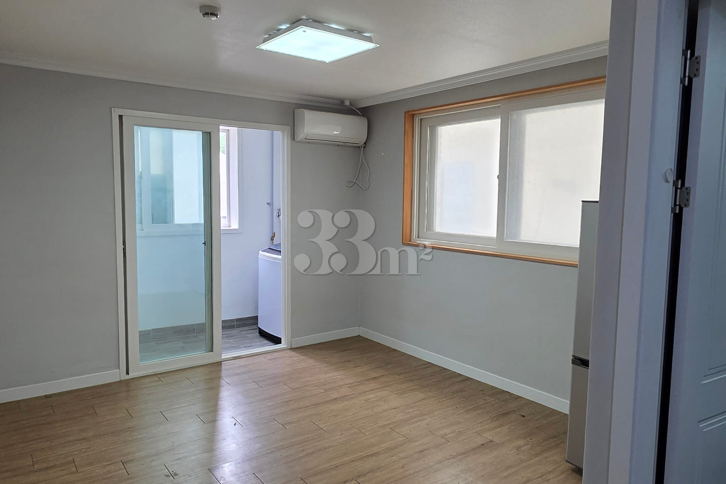 Spacious studio near Unjeong Jungang Station 0th image