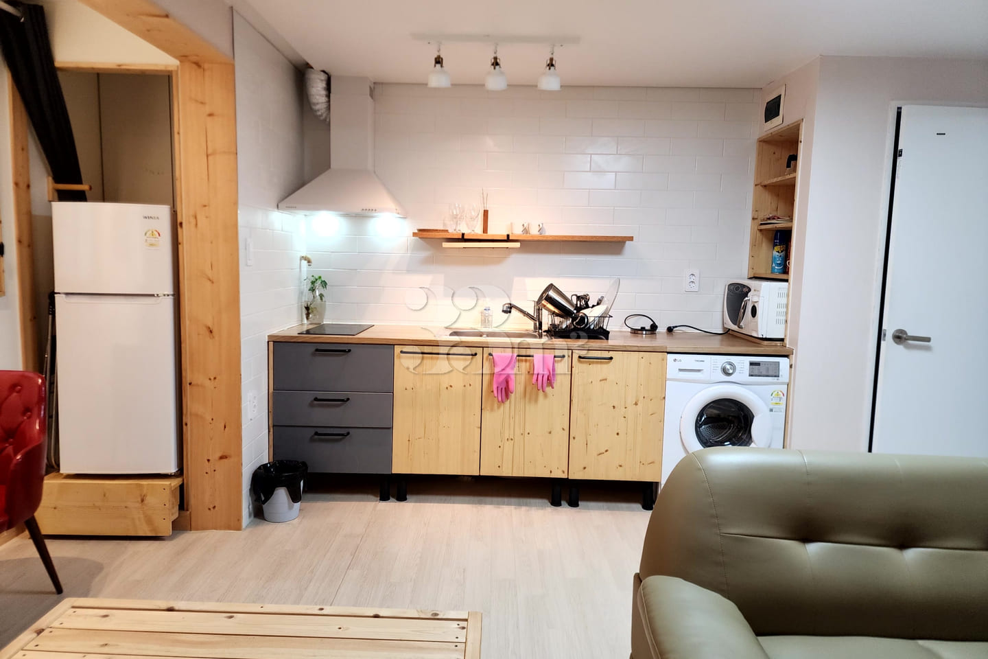 Unit 204, 10-minute walk from Yeoksam Station 4th image