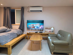 Unit 204, 10-minute walk from Yeoksam Station 3th image