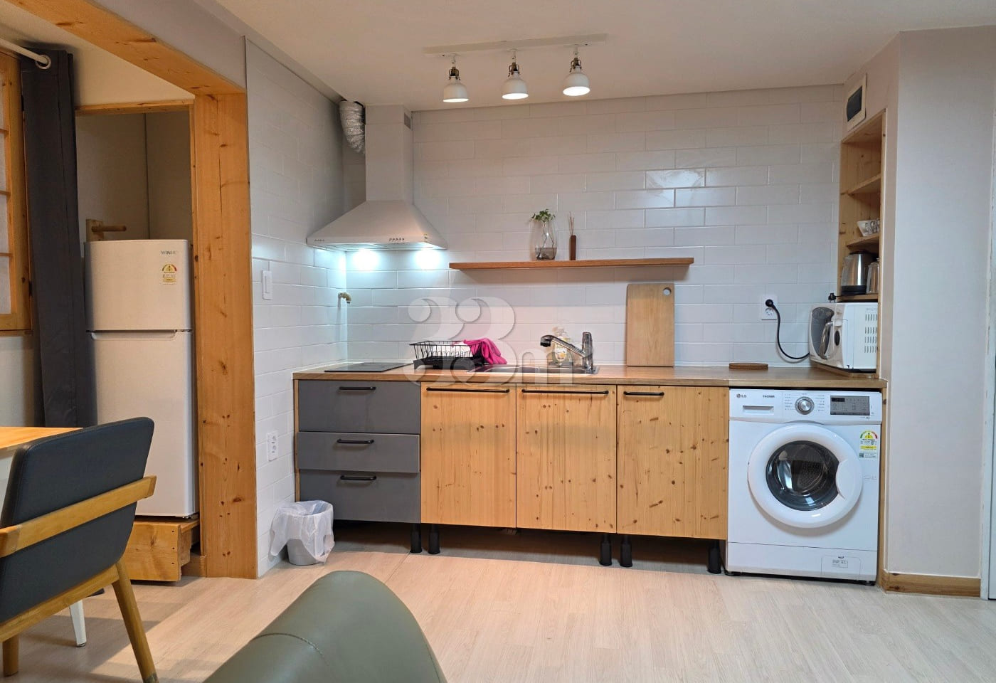 Unit 204, 10-minute walk from Yeoksam Station 7th image