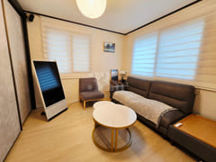Fully furnished 2-bedroom unit in Dongdaemun- 5th image