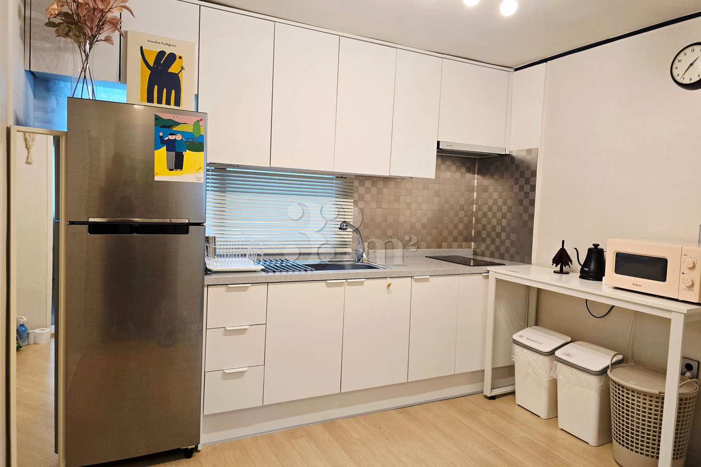 Fully furnished 2-bedroom unit in Dongdaemun- 9th image