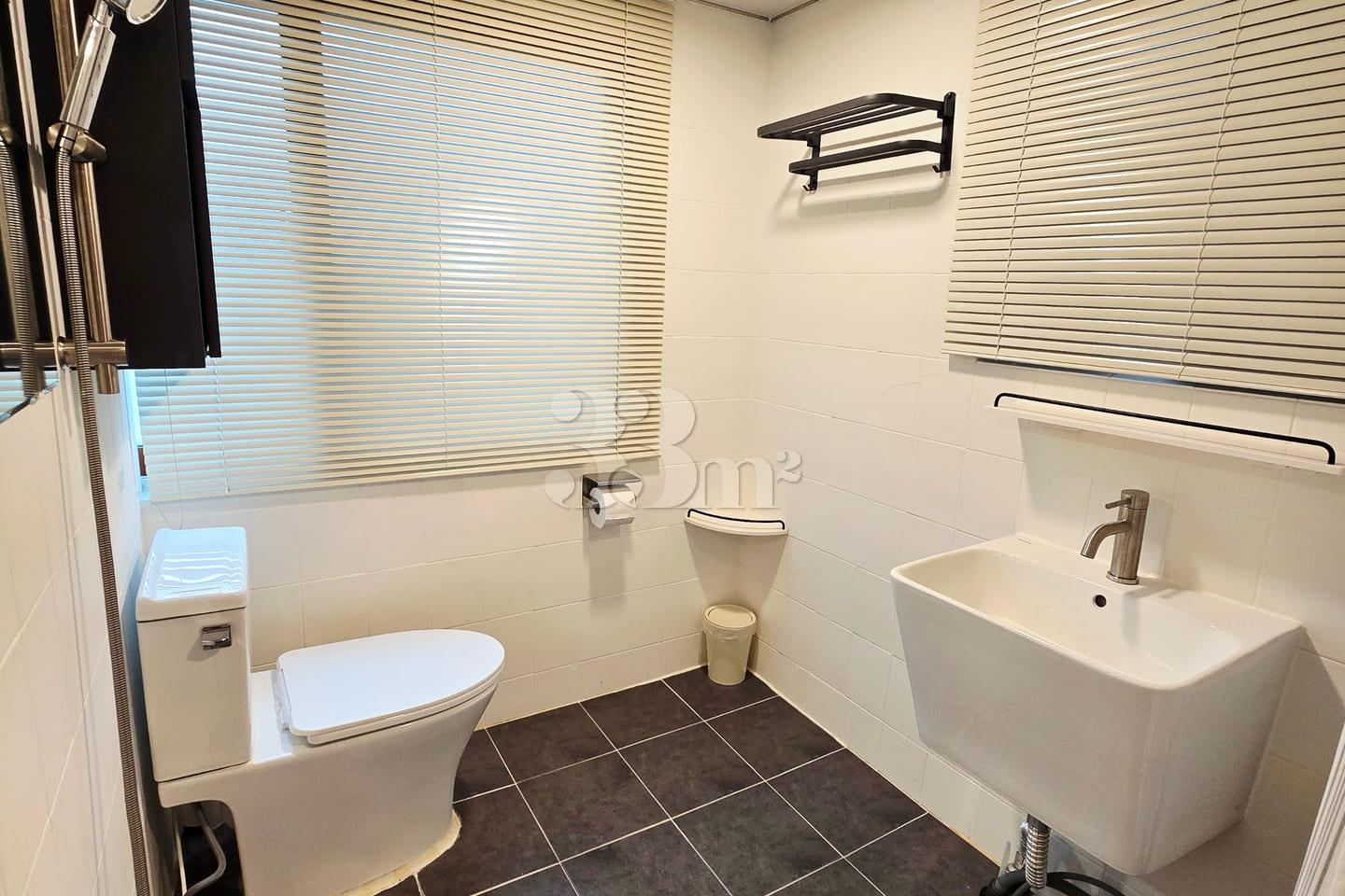 Fully furnished 2-bedroom unit in Dongdaemun- 11th image