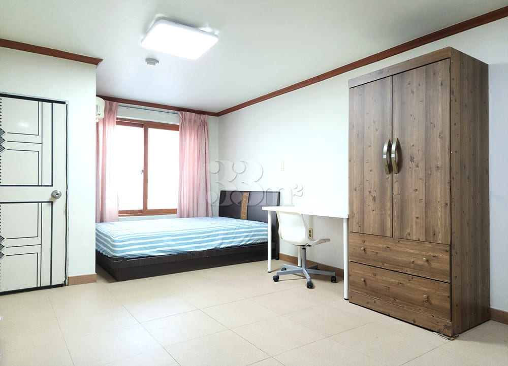 Hyeongsan Rotary, Studio Apartment 205 0th image