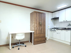 Hyeongsan Rotary, Studio Apartment 205 4th image