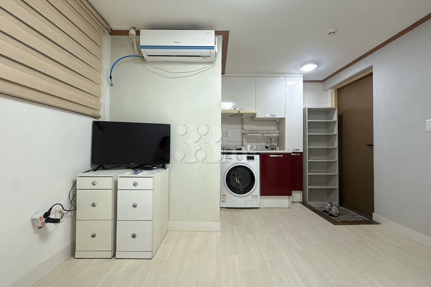 Affordable studio apartment near Seoul Nation 1th image