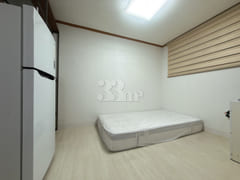 Affordable studio apartment near Seoul Nation 3th image