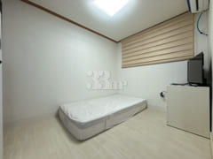 Affordable studio apartment near Seoul Nation 5th image