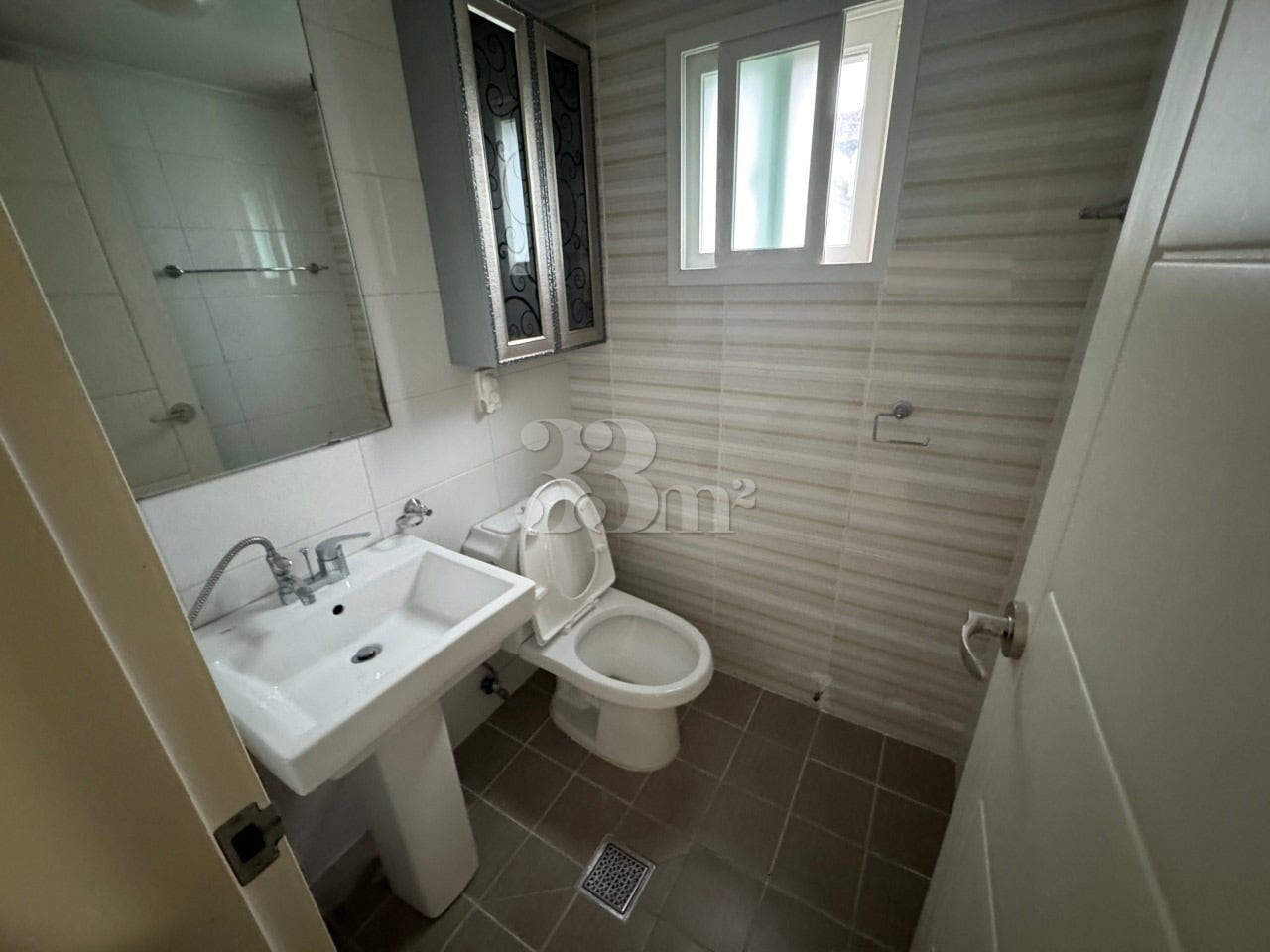 Short-term fully furnished rental near Kyungp 7th image