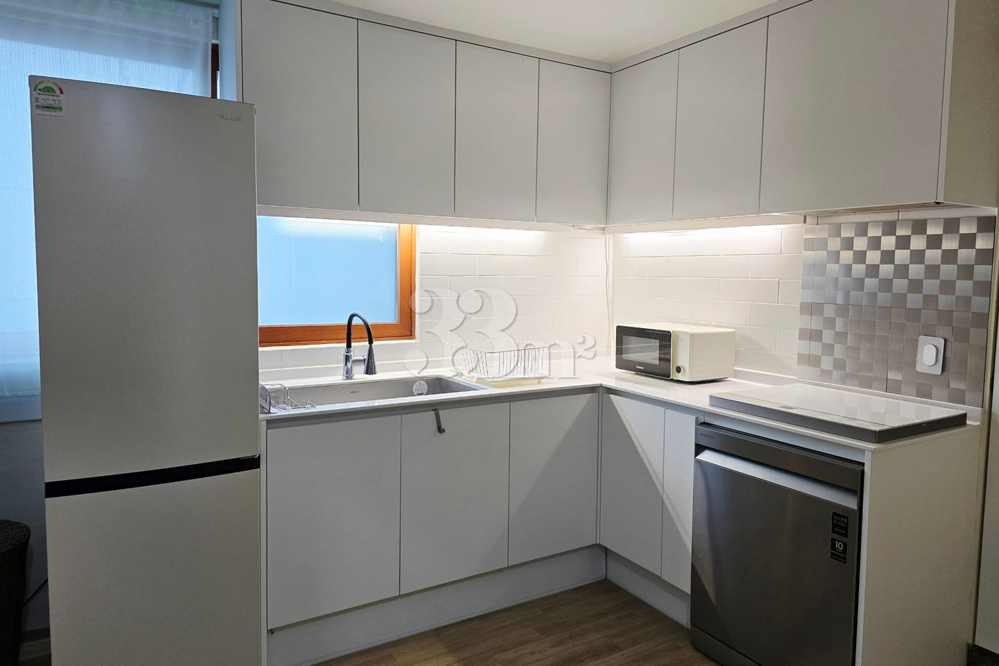Fully furnished 2-bedroom apartment in Seoul 11th image