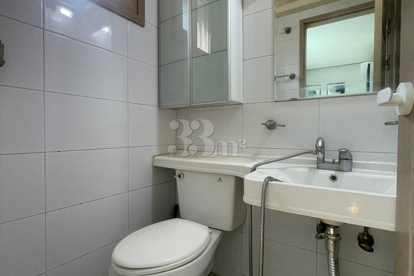 Jun House Unit 205 5th image