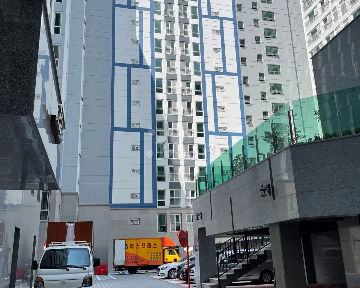 공항마을 방3화2아파트 17번째 이미지