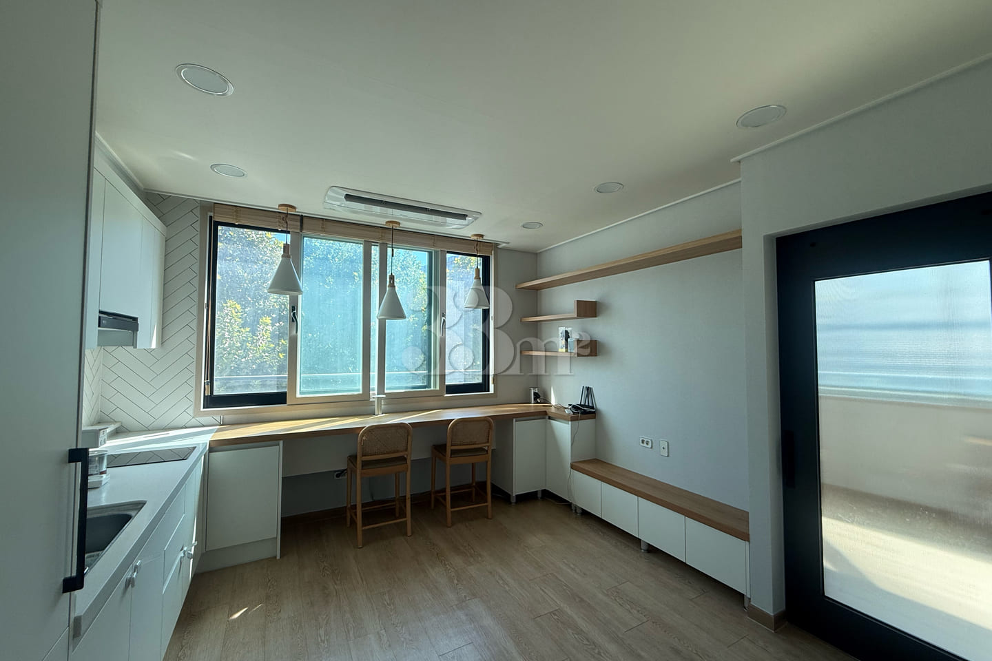 Charming house, 5 minutes from Anguk Station 2th image
