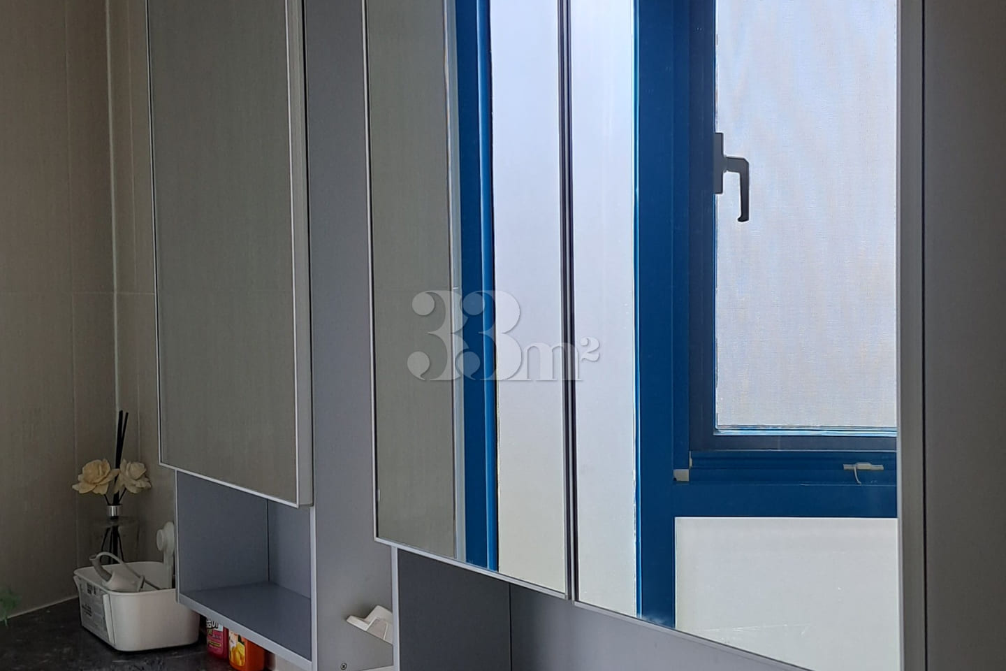 One-month stay in a two-room apartment with a 13th image