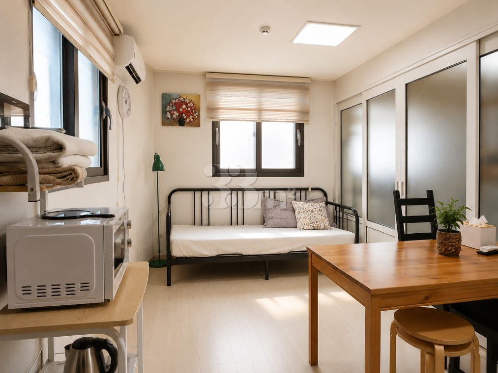 4th floor, studio apartment with separate roo 0th image