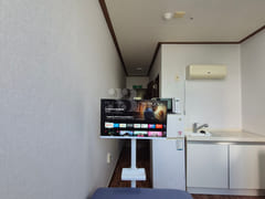 A studio apartment with a convenience store r 2th image