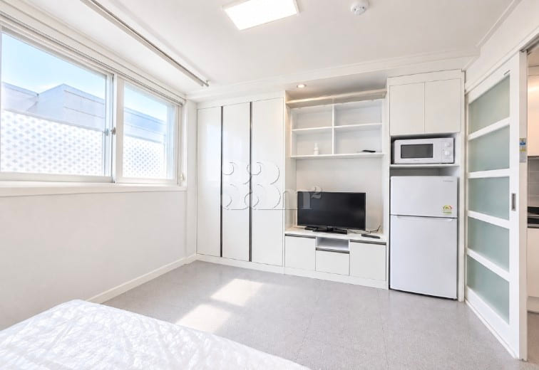 LalašFully Furnished Studio 1-5 5th image