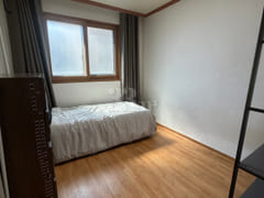 3 bedrooms, 1 bathroom (sleeps 7) 10th image