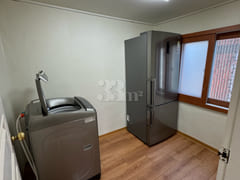 Detached house near Yeongdeungpo-gu Office St 3th image