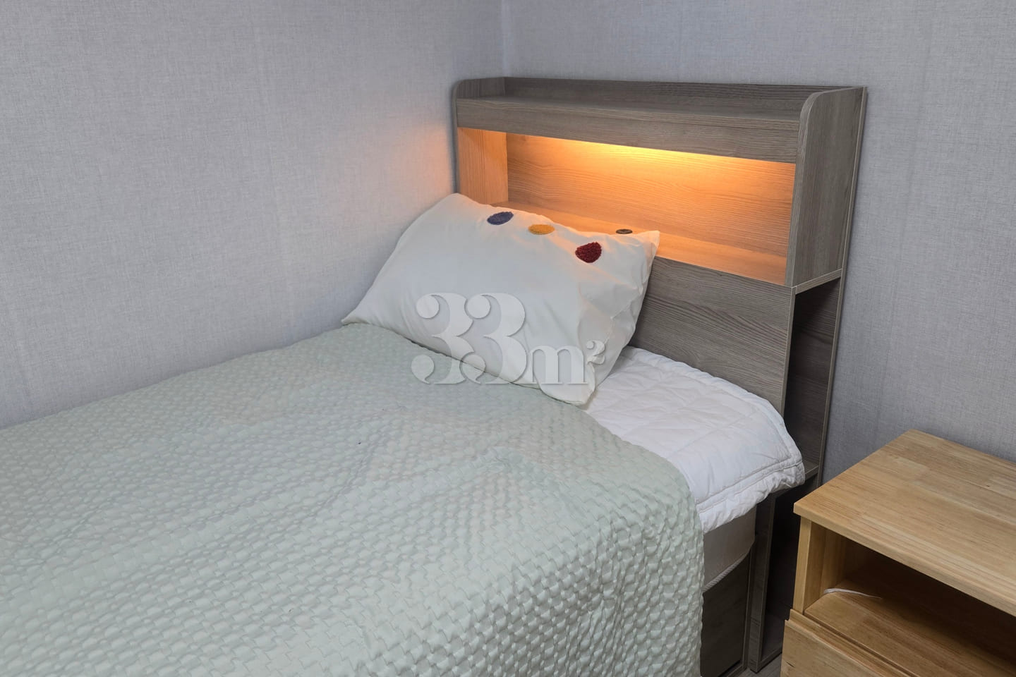 Charming Two-Room Apartment in Jamsil (Unit 2 5th image
