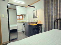 Cozy Studio in Mangwon (Unit 404) 3th image