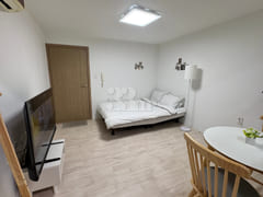 Studio apartment in Chungjang-ro or Geumnam-r 14th image