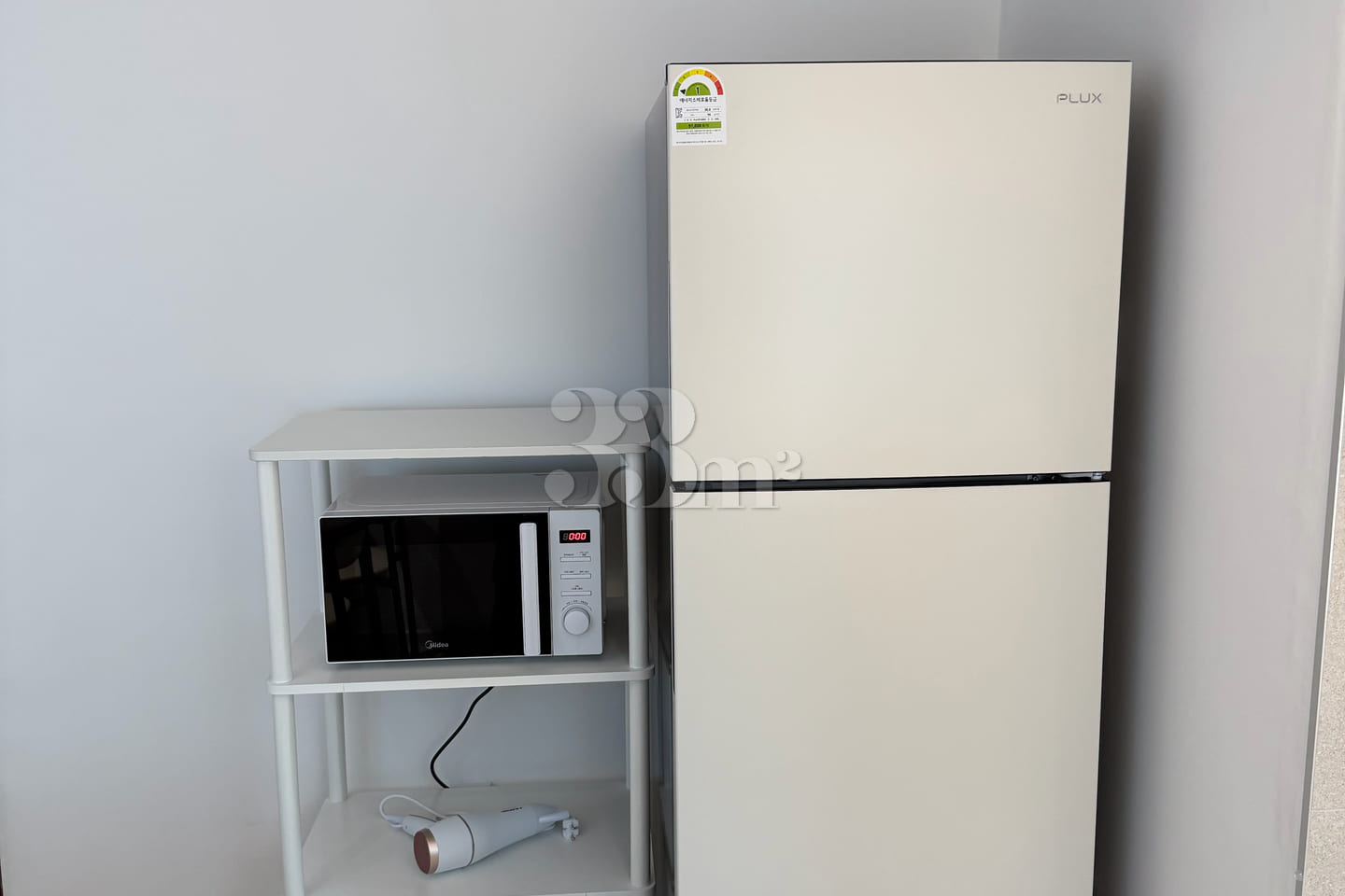 Fully furnished 3-bedroom apartment near Jams 2th image