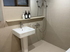 Fully furnished 3-bedroom apartment near Jams 3th image