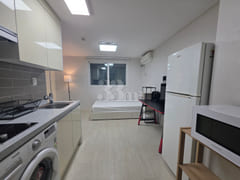 Neat & Cozy Studio in Yeokbuk (Unit 201) 3th image