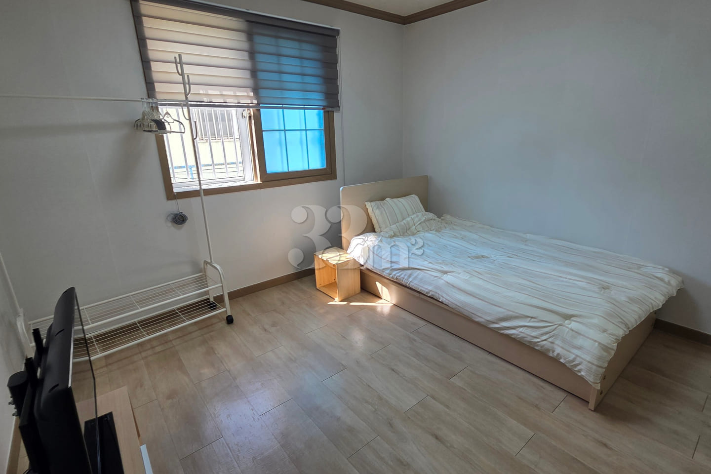 Wooden room 10th image
