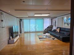 4-bedroom apartment near Sindaebang Station a 0th image