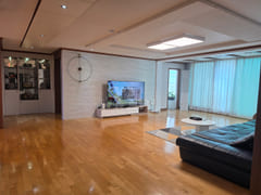 4-bedroom apartment near Sindaebang Station a 18th image