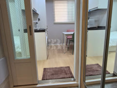 A Cozy Retreat in Irwon-dong 1th image