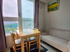 Near Kyung Hee Univ., parking included, high- 0th image