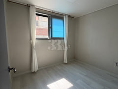 8-minute walk to Kkachisan Station / 2-room u 4th image