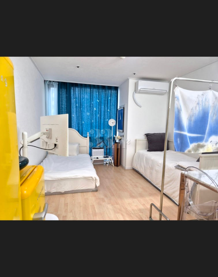 Spacious officetel 0th image