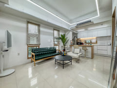 Living in a 23-pyeong Home During Peak Cherry 2th image